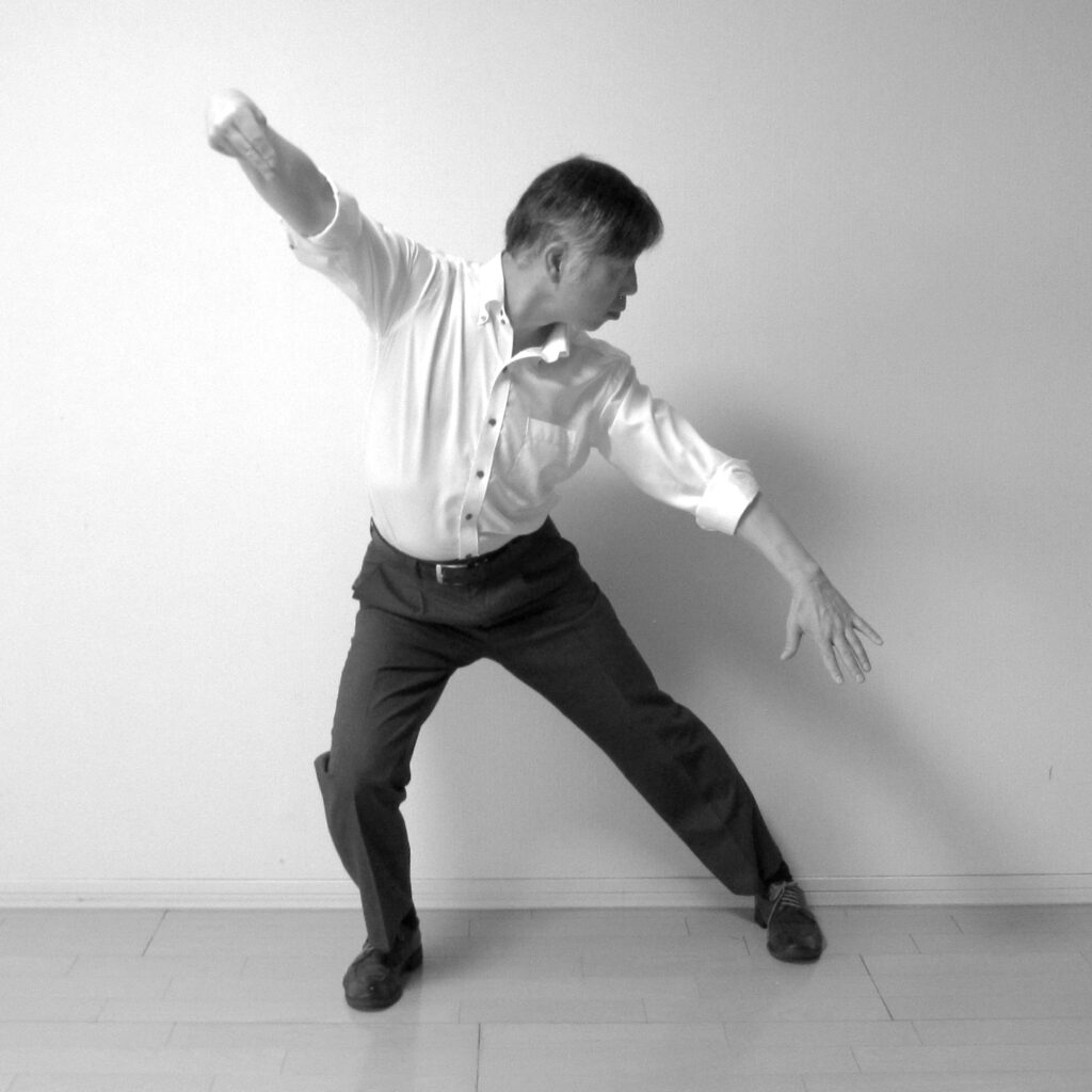 太極拳　単鞭下勢